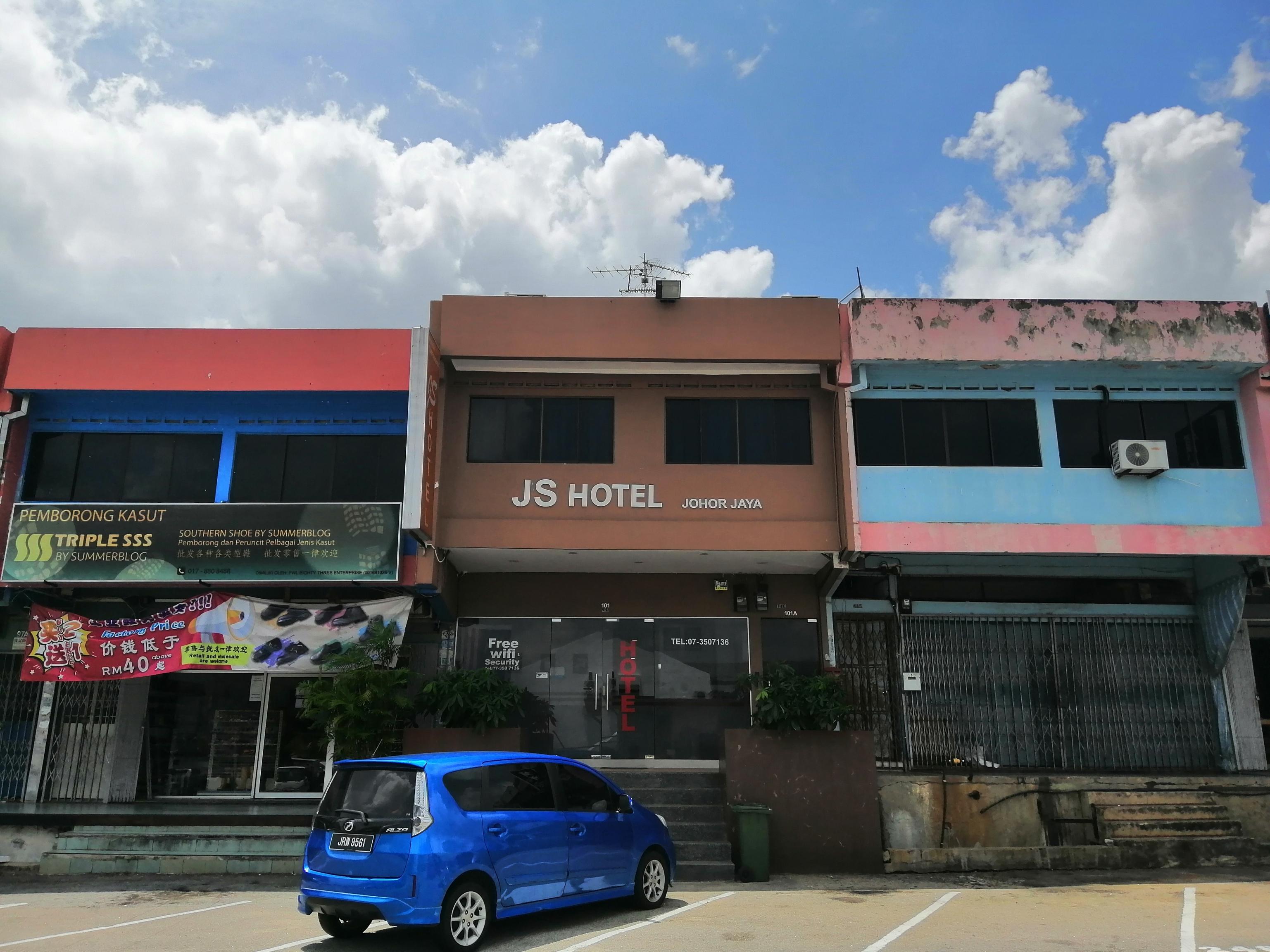 Oyo 89985 Js Hotel Johor Bahru Extérieur photo